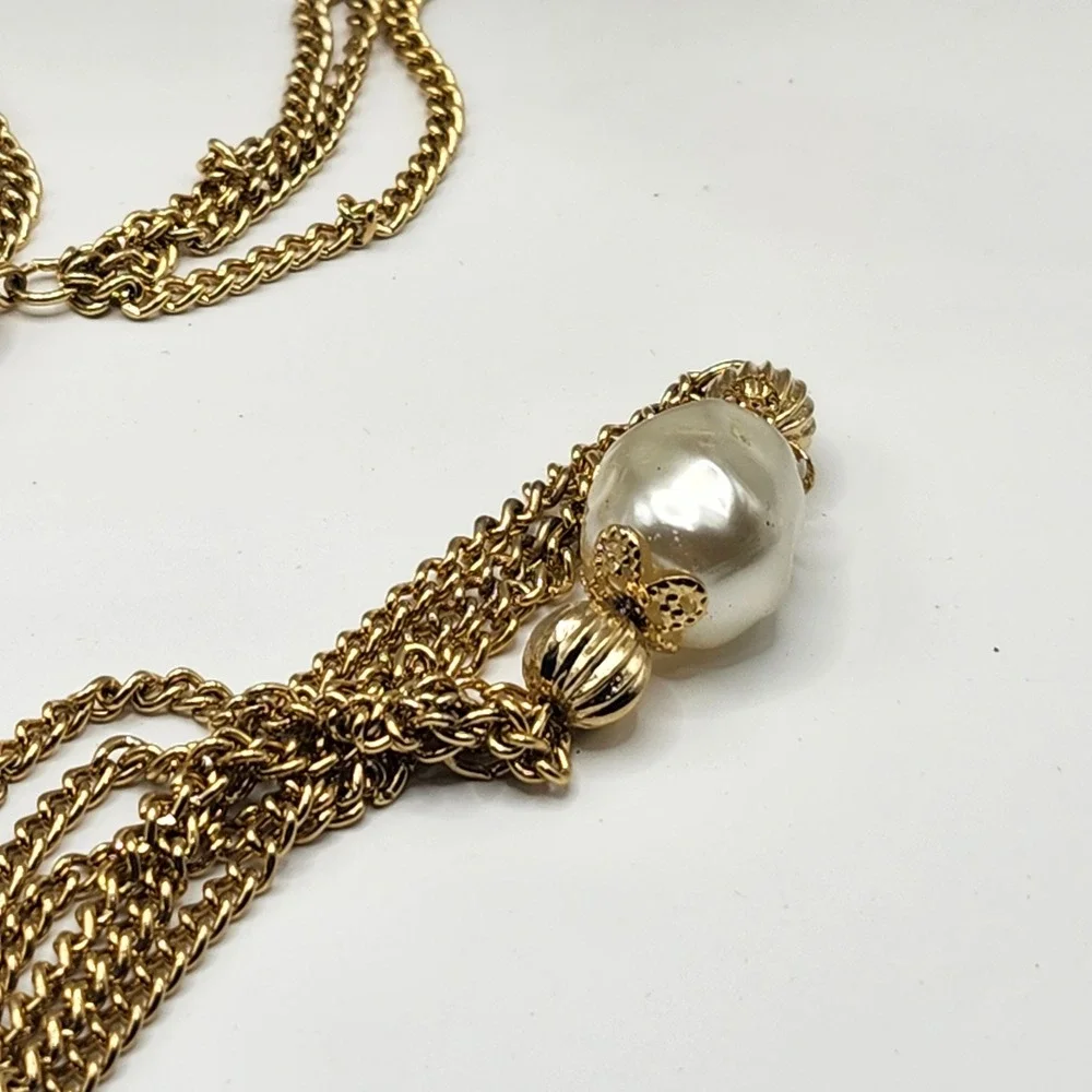 Vintage Gold Tone Multi Strand Long Chain Faux Baroque Pearl‎ Station Necklace